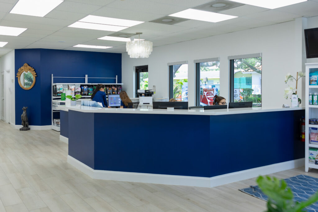 Front desk at Gardens Animal Hospital in Palm Beach Gardens, Florida