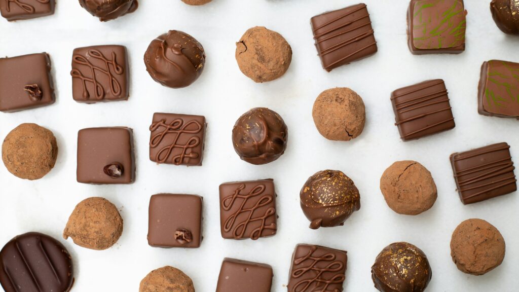 dangerous foods for pets - chocolate
